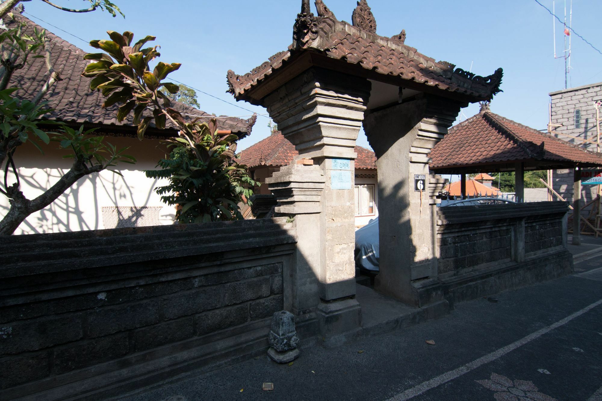 Wisma tamu Zen Jatayu 2*